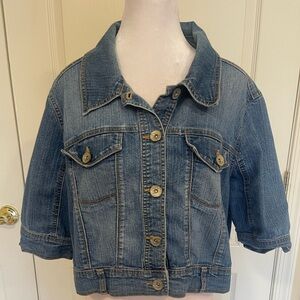 Style & Co blue short sleeve cropped denim jacket
